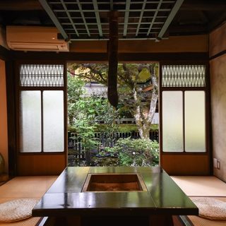 囲炉裏部屋
