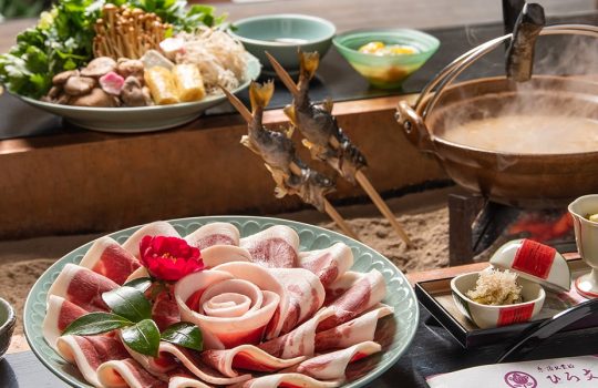 囲炉裏料理_ぼたん鍋